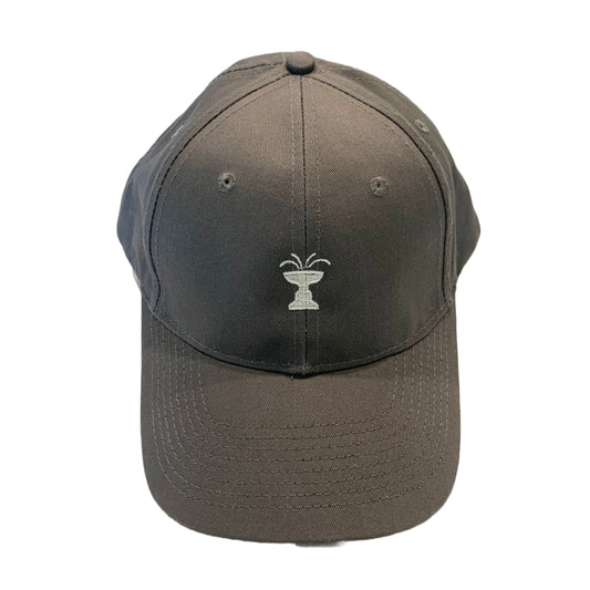 Iconic Ridgefield Fountain Baseball Cap in Structured Cotton