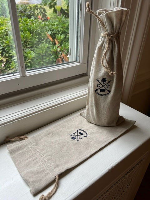 Iconic CT Linen Wine Pouch
